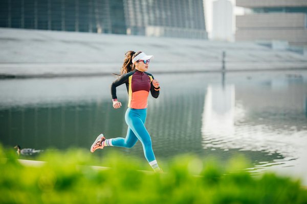 Essential Oral Care Tips for Seniors with Dentures: Best Practices for a Healthy Smile